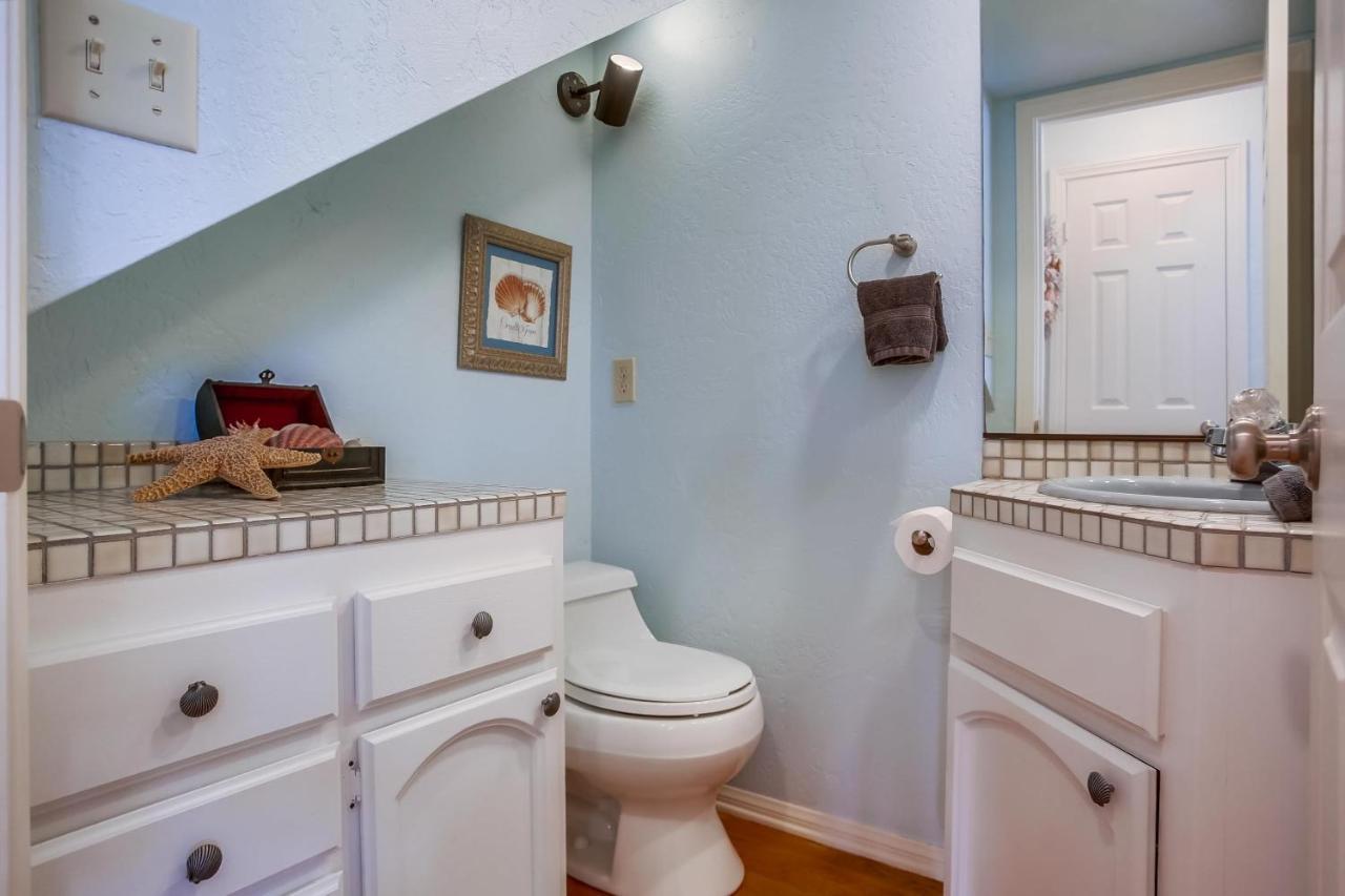 Holiday home Stunning - Steps To The Bay,beach, &boardwalk W Grill & Patios *